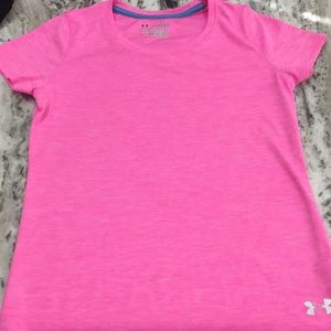 Under Armour Youth Large shirt